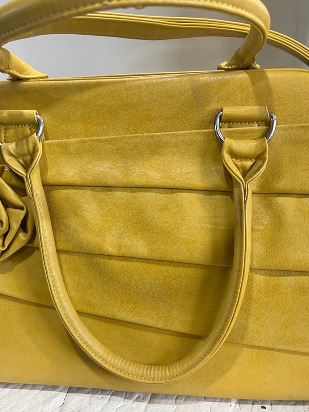 Jo Totes Rose Camera Bag in the "Marigold" - Picture 4 of 5